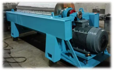 Decanter Centrifuge Drives on a Shared DC Bus: Recovering the Scroll's Regenerated Energy